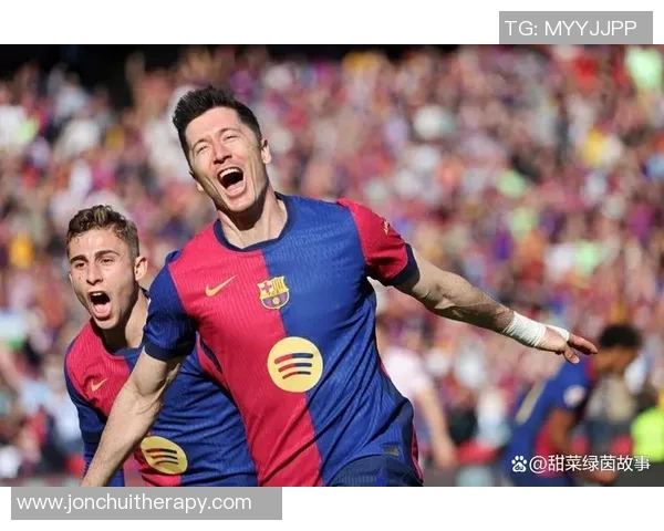 莱万多夫斯基将加盟巴塞罗那？西甲转会市场传闻不断！